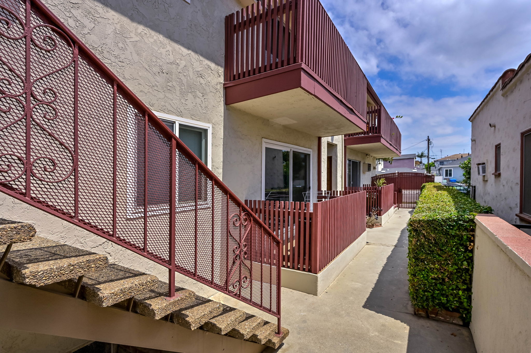 Culver City, California, 90232, United States, 2 Bedrooms Bedrooms, ,2 BathroomsBathrooms,Residential,For Sale,1921770