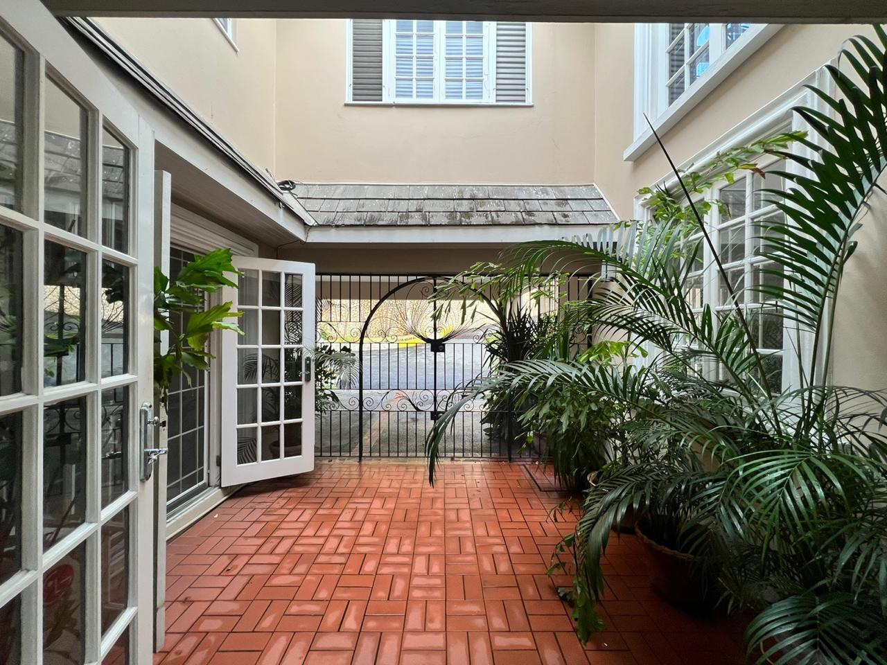 Kingston & St. Andrew, JM, 4 Bedrooms Bedrooms, ,4 BathroomsBathrooms,Residential,For Sale,1838050