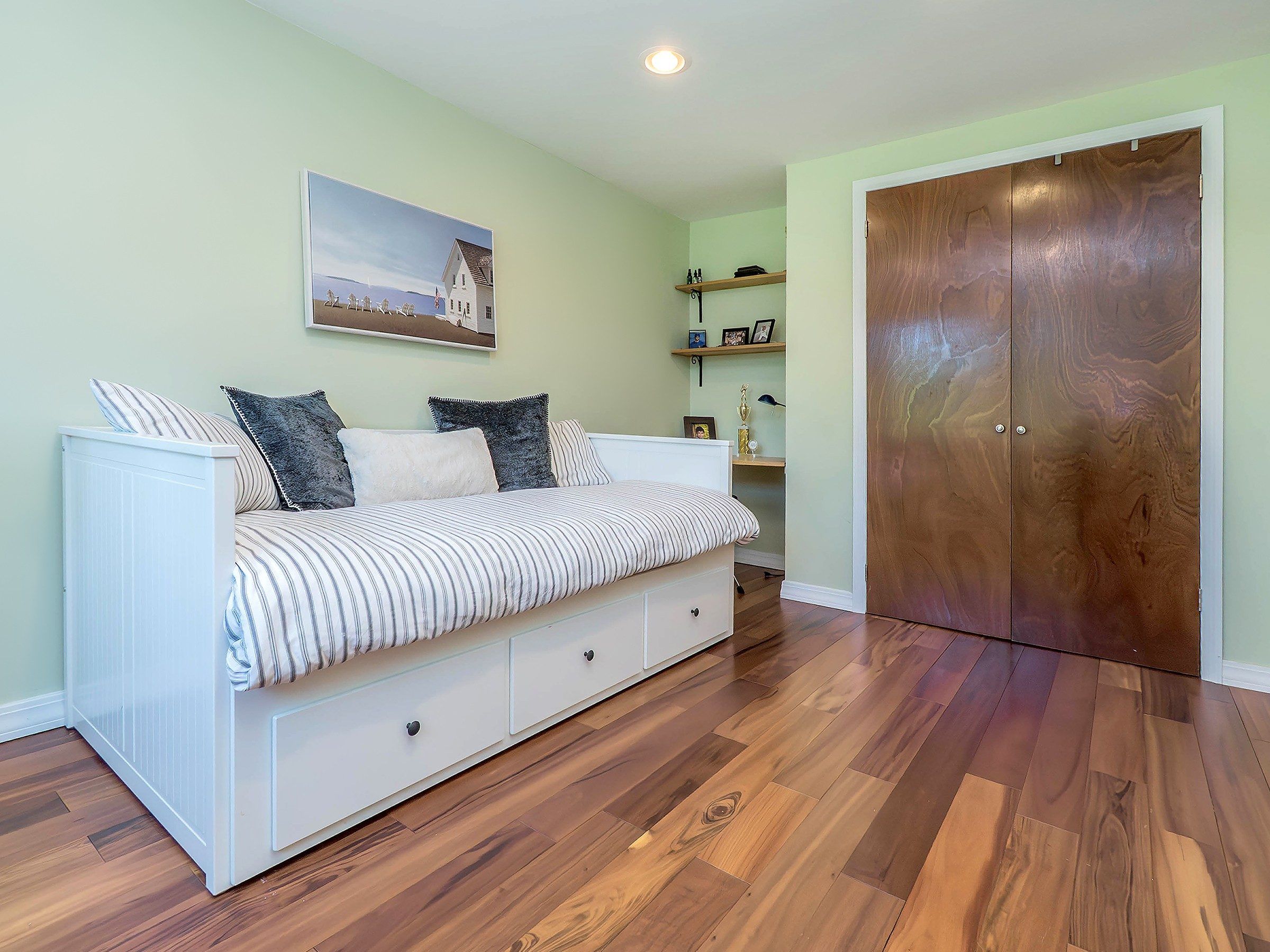  25 Andover Road, Port Washington, NY, 11050 - 物件實景