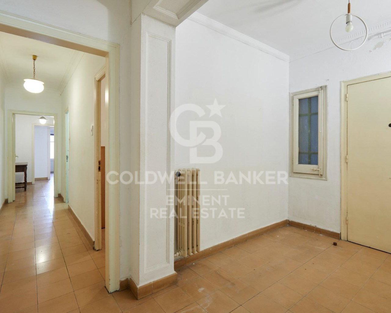 Barcelona, Catalonia, ES, 5 Bedrooms Bedrooms, ,2 BathroomsBathrooms,Residential,For Sale,1784996
