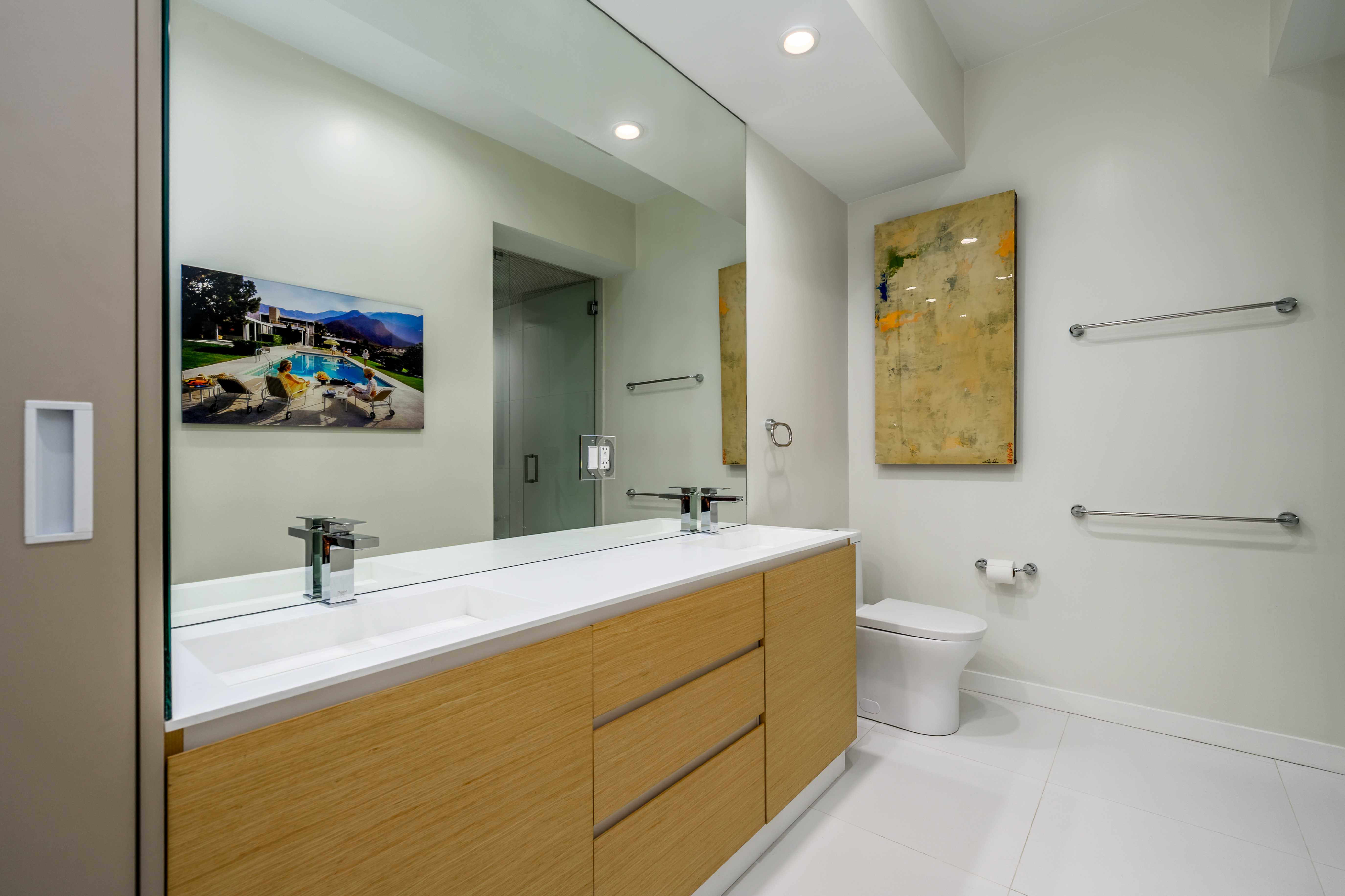  Extra-wide 3-Bedroom, 2-Bath Home - 物件實景