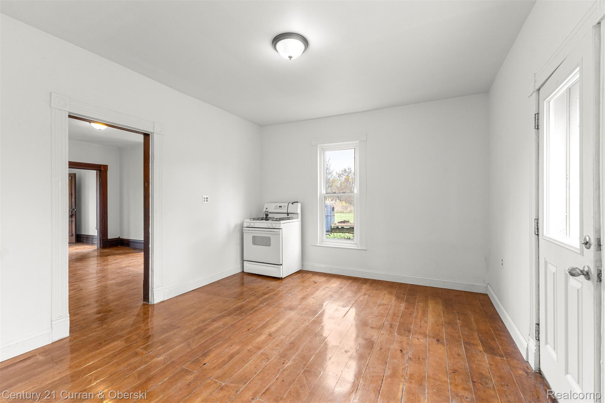 Westland, Michigan, 48185, United States, 3 Bedrooms Bedrooms, ,2 BathroomsBathrooms,Residential,For Sale,1985748