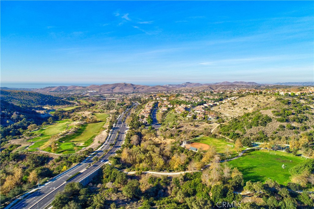 San Clemente, California, 92673, United States, 4 Bedrooms Bedrooms, ,3 BathroomsBathrooms,Residential,For Sale,1941034
