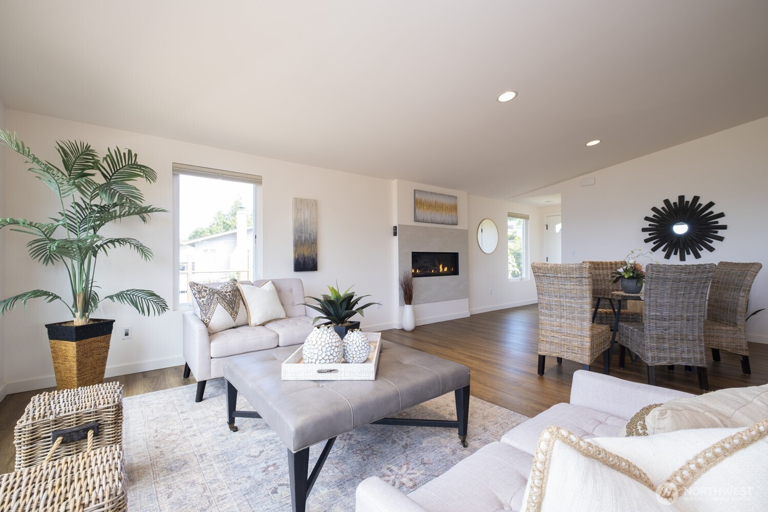 Port Townsend, Washington, 98368, United States, 2 Bedrooms Bedrooms, ,2 BathroomsBathrooms,Residential,For Sale,1925233