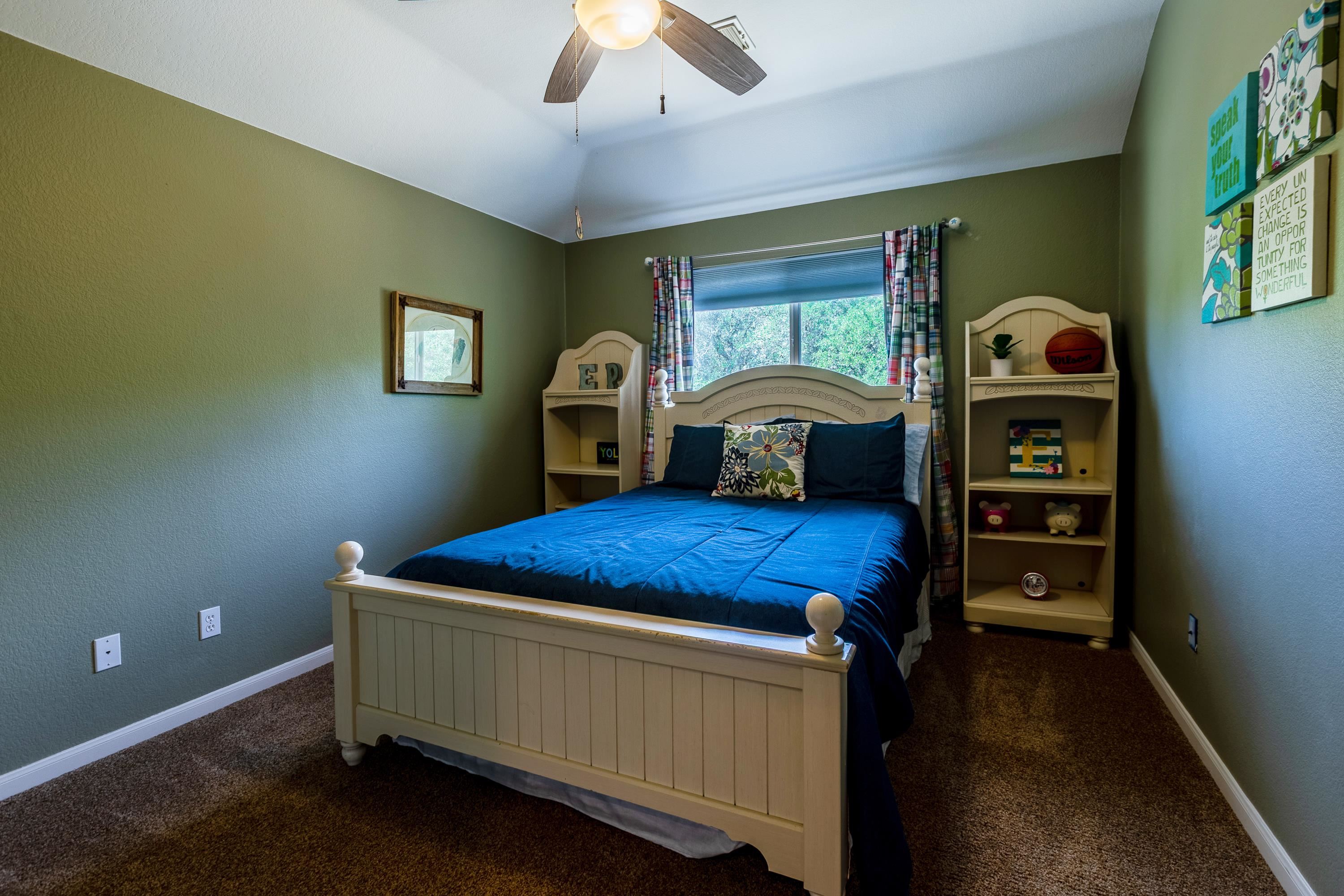 Dripping Springs, Texas, 78620, United States, 3 Bedrooms Bedrooms, ,3 BathroomsBathrooms,Residential,For Sale,1838003