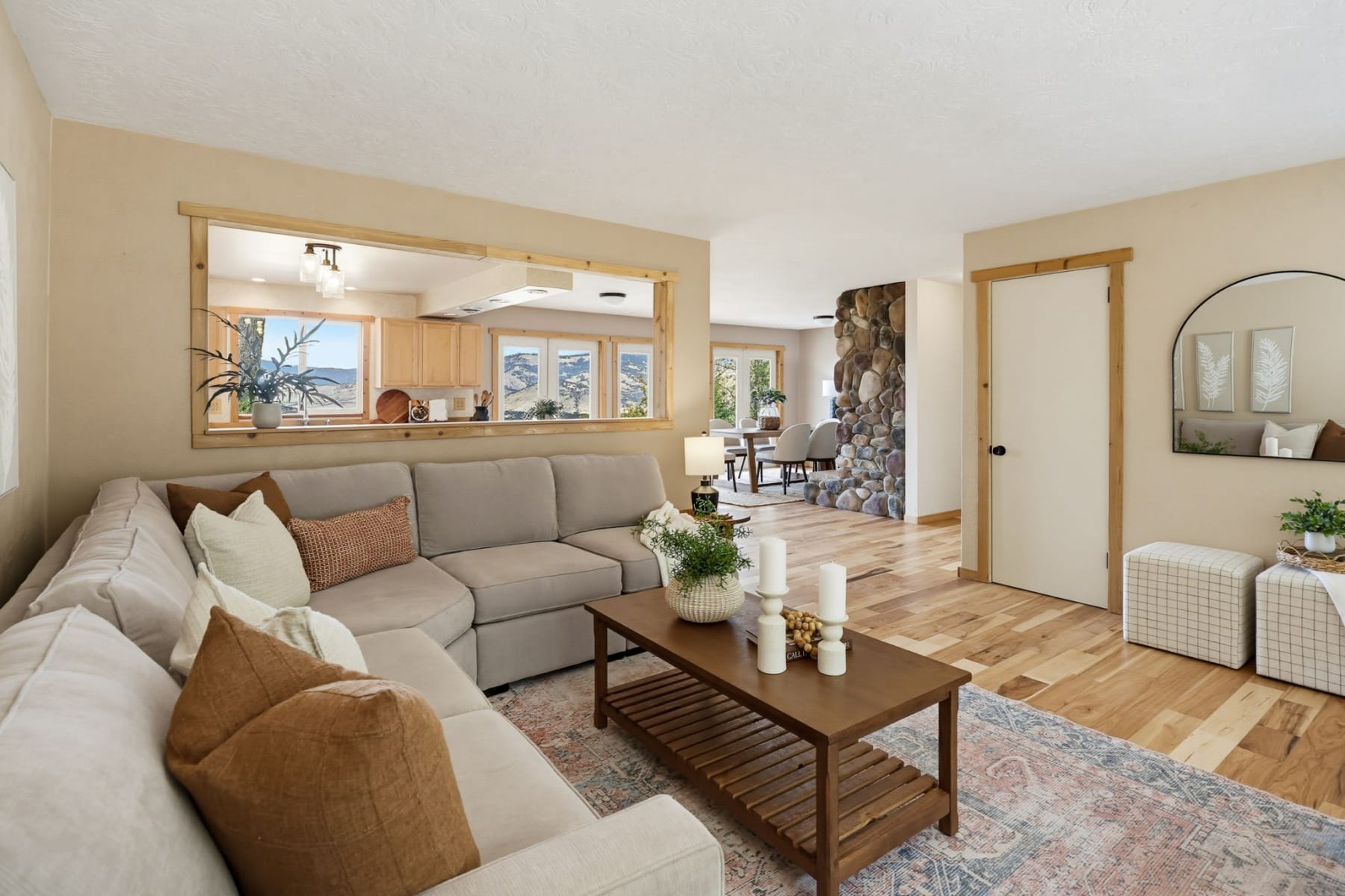  2590 Siskiyou Highway Ashland, OR 97520 - 物件實景
