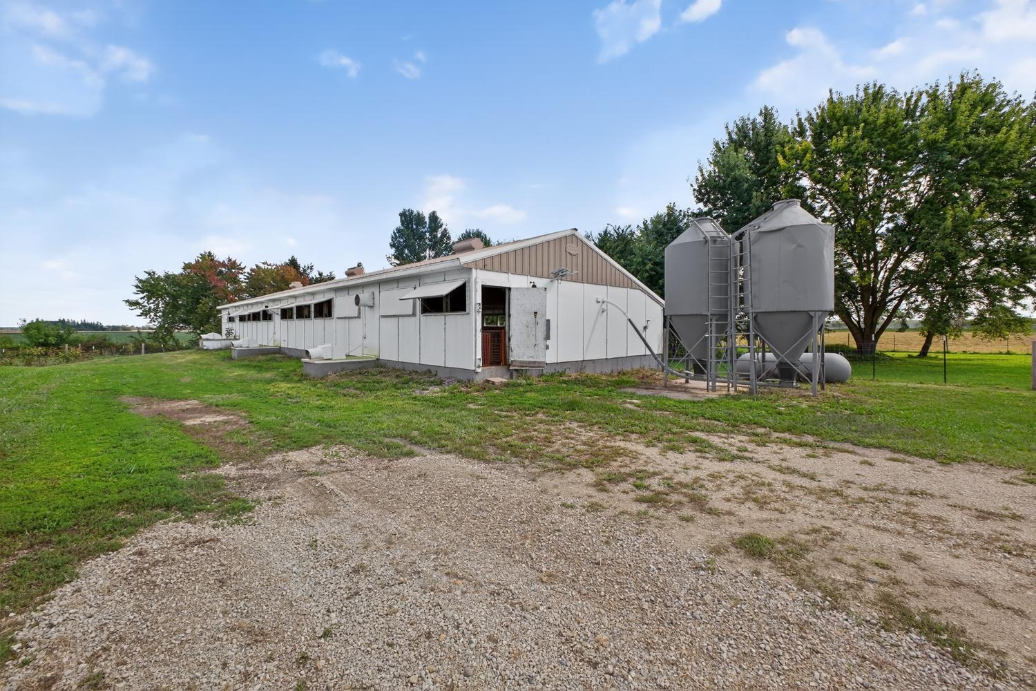 Udolpho Twp, Minnesota, 55917, United States, 5 Bedrooms Bedrooms, ,3 BathroomsBathrooms,Residential,For Sale,1940974