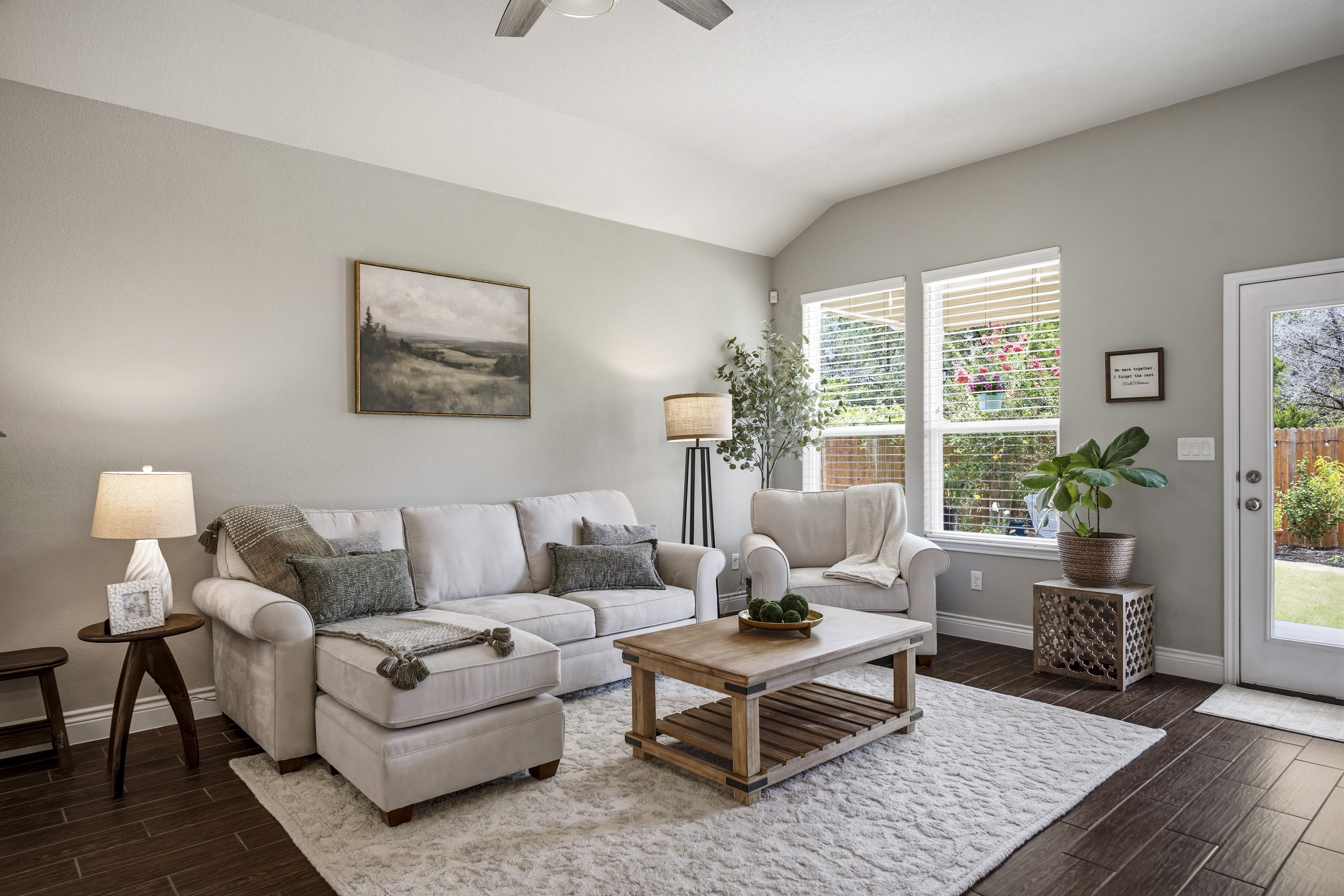 Private Greenbelt Retreat in Boerne - 物件實景