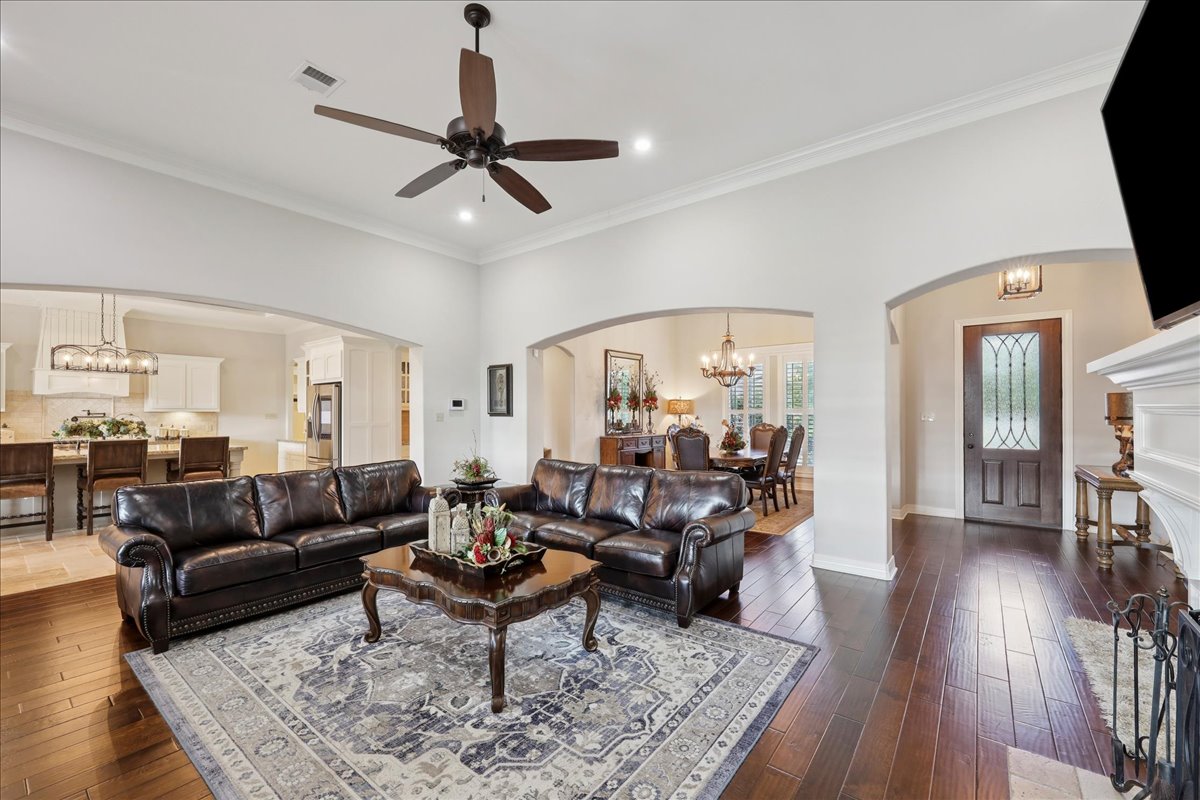 Beaumont, Texas, 77706, United States, 4 Bedrooms Bedrooms, ,3 BathroomsBathrooms,Residential,For Sale,1939499