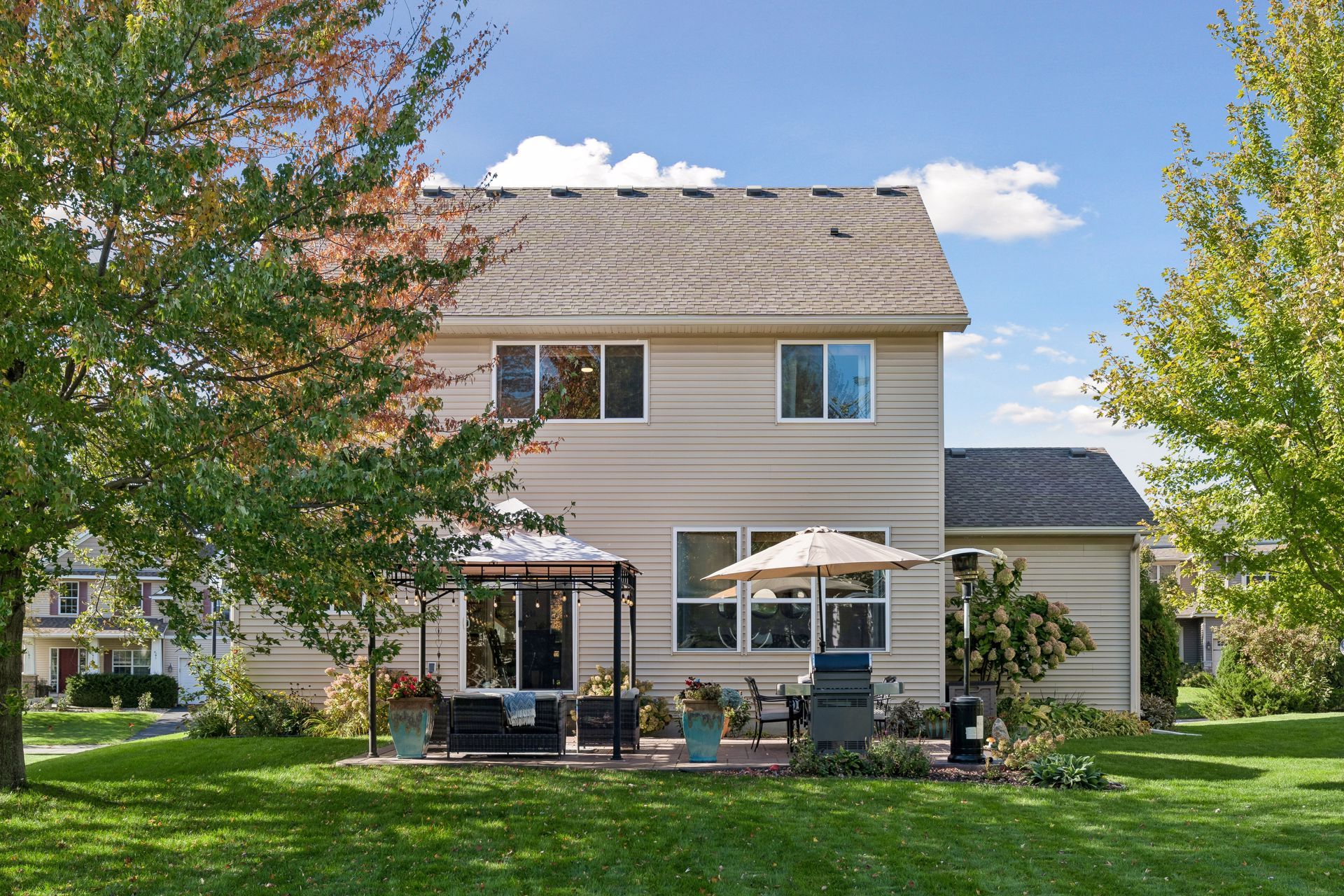  Beautifully Refreshed Home With Expansion Potential in Minnetrista - 物件實景