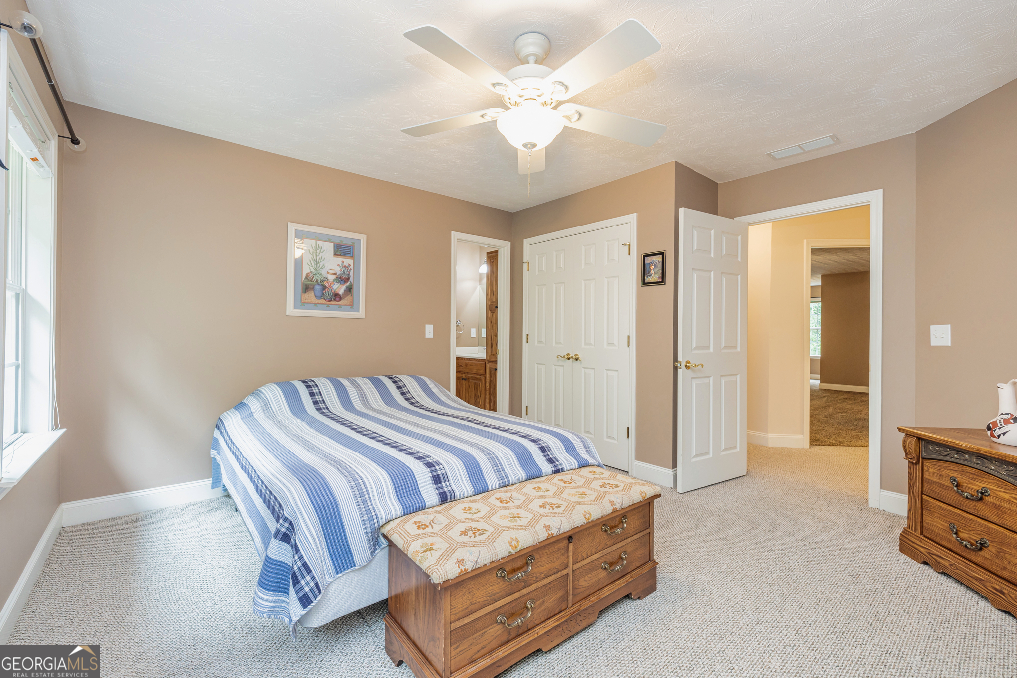 Newnan, Georgia, 30263, United States, 4 Bedrooms Bedrooms, ,5 BathroomsBathrooms,Residential,For Sale,1932602