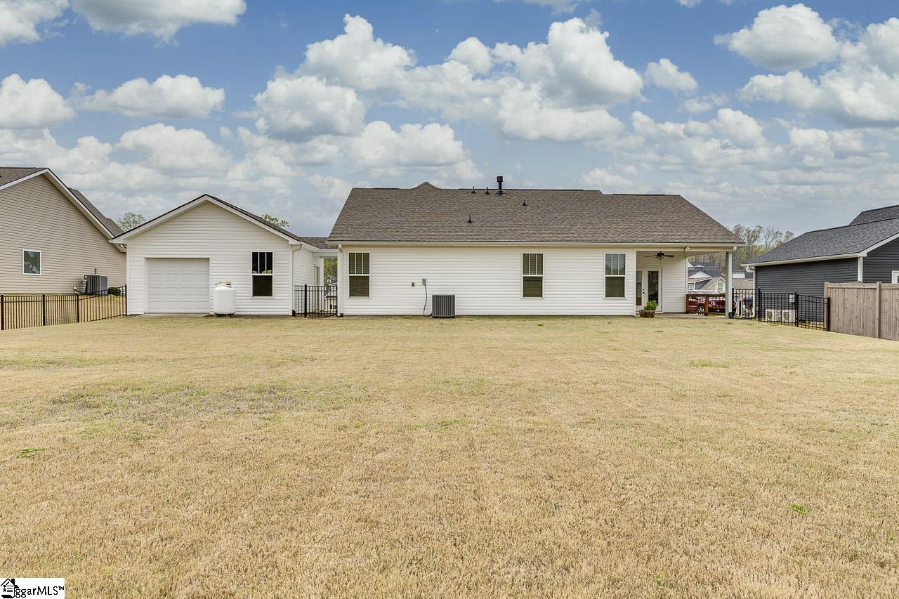Travelers Rest, South Carolina, 29690, United States, 3 Bedrooms Bedrooms, ,3 BathroomsBathrooms,Residential,For Sale,1868867