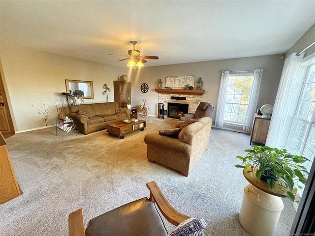 Cookson, Oklahoma, 74427, United States, 3 Bedrooms Bedrooms, ,3 BathroomsBathrooms,Residential,For Sale,1996521