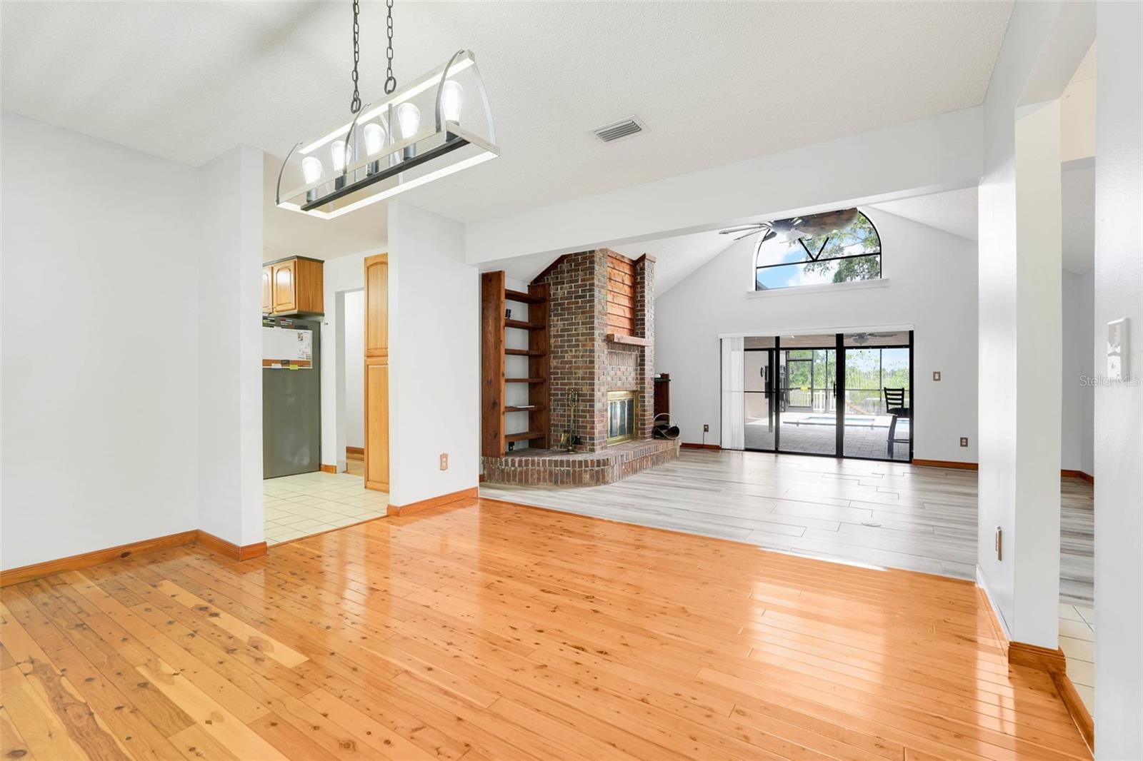 GROVELAND, Florida, 34736, United States, 4 Bedrooms Bedrooms, ,4 BathroomsBathrooms,Residential,For Sale,1695910