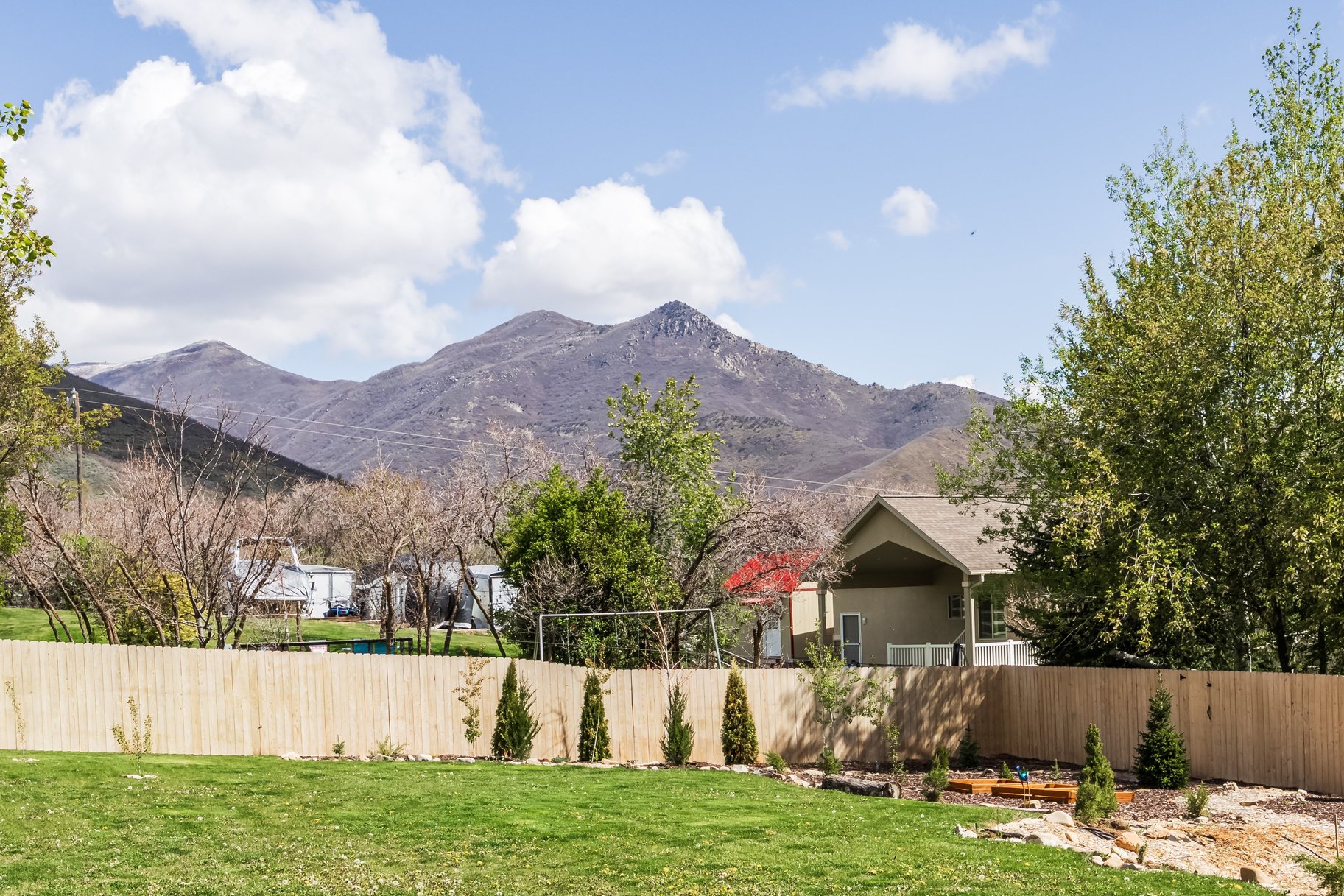  5 Bedroom Home in Midway with Valley Views - 物件實景