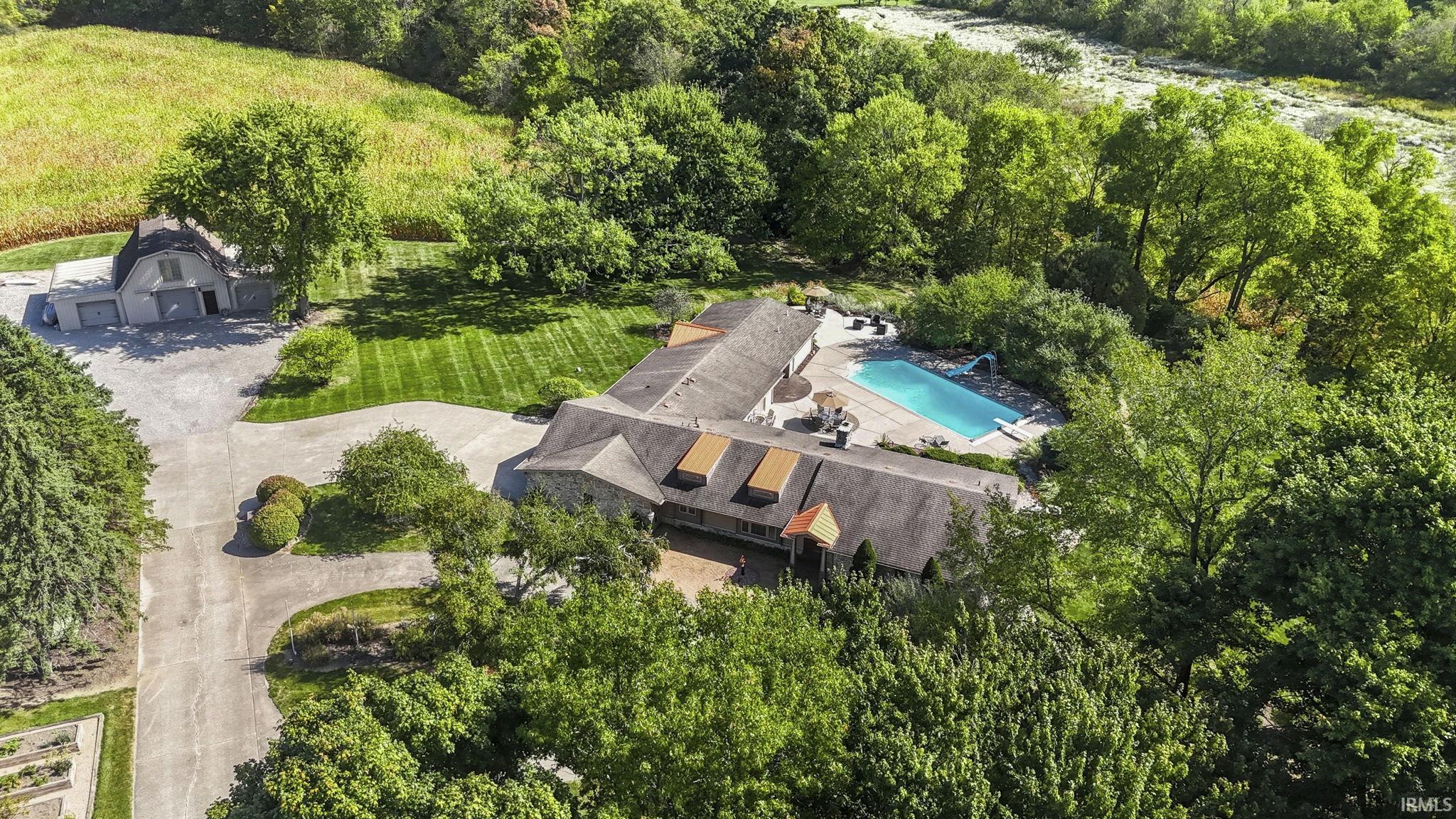 Auburn, Indiana, 46706-9510, United States, 4 Bedrooms Bedrooms, ,5 BathroomsBathrooms,Residential,For Sale,1984522