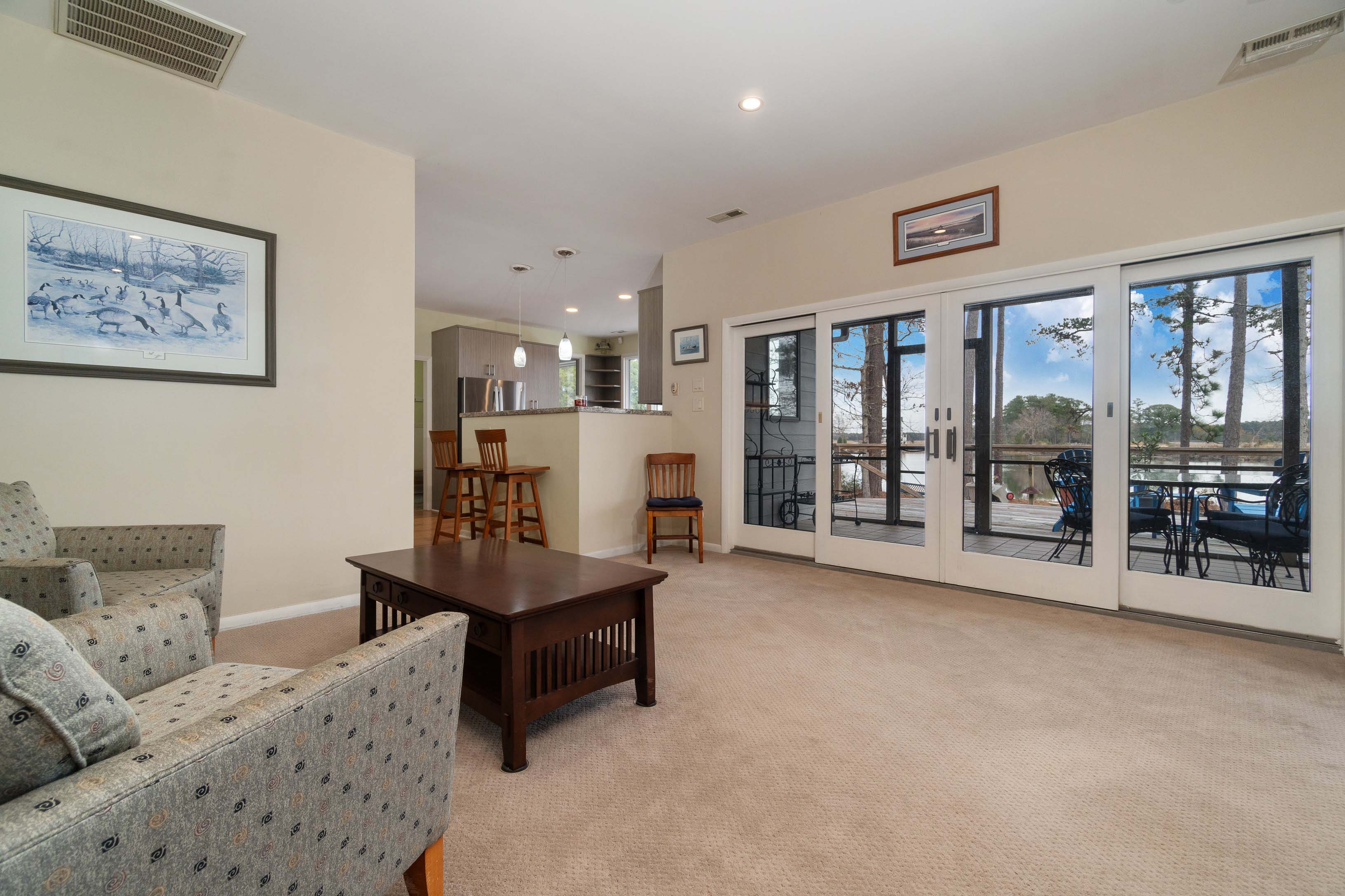 Oriental, North Carolina, 28571, United States, 3 Bedrooms Bedrooms, ,3 BathroomsBathrooms,Residential,For Sale,2005198