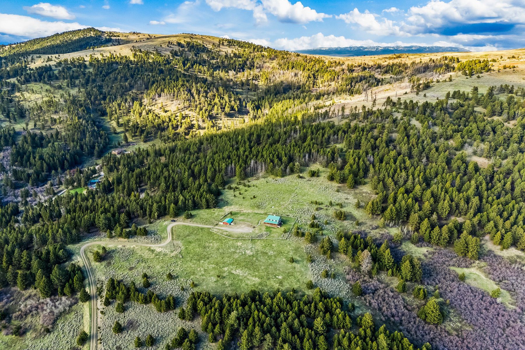  755 Coffee Creek Rd - 物件實景