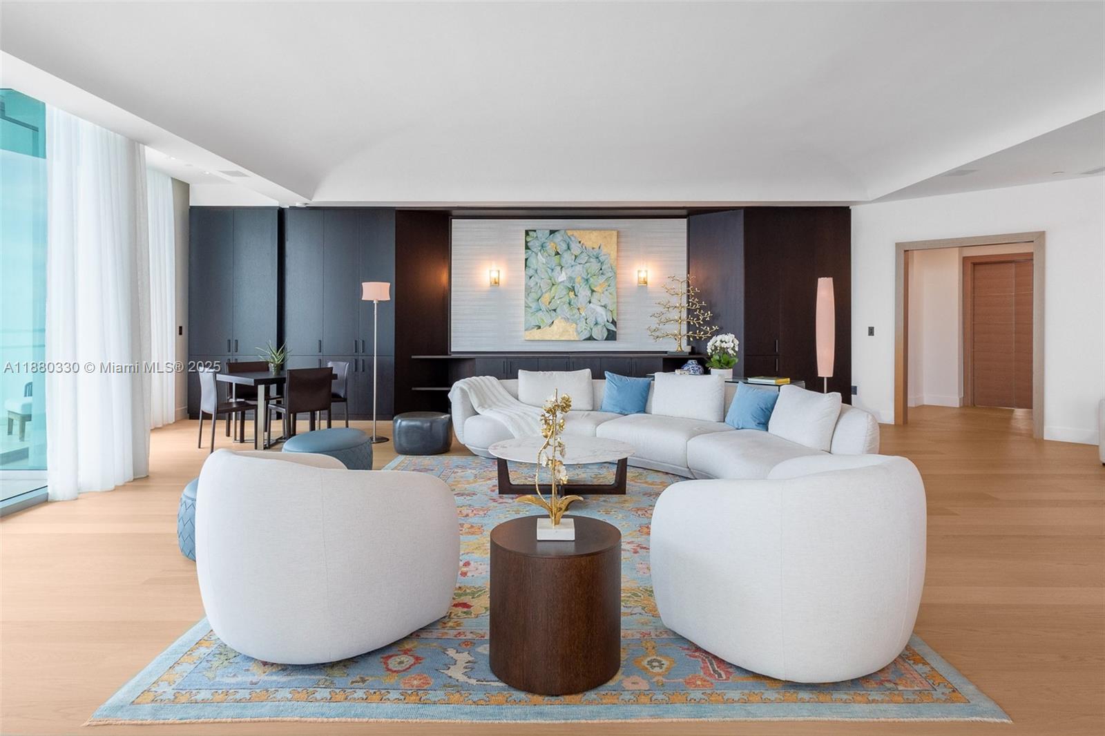 Miami, Florida, 33133, United States, 5 Bedrooms Bedrooms, ,8 BathroomsBathrooms,Residential,For Sale,1965066