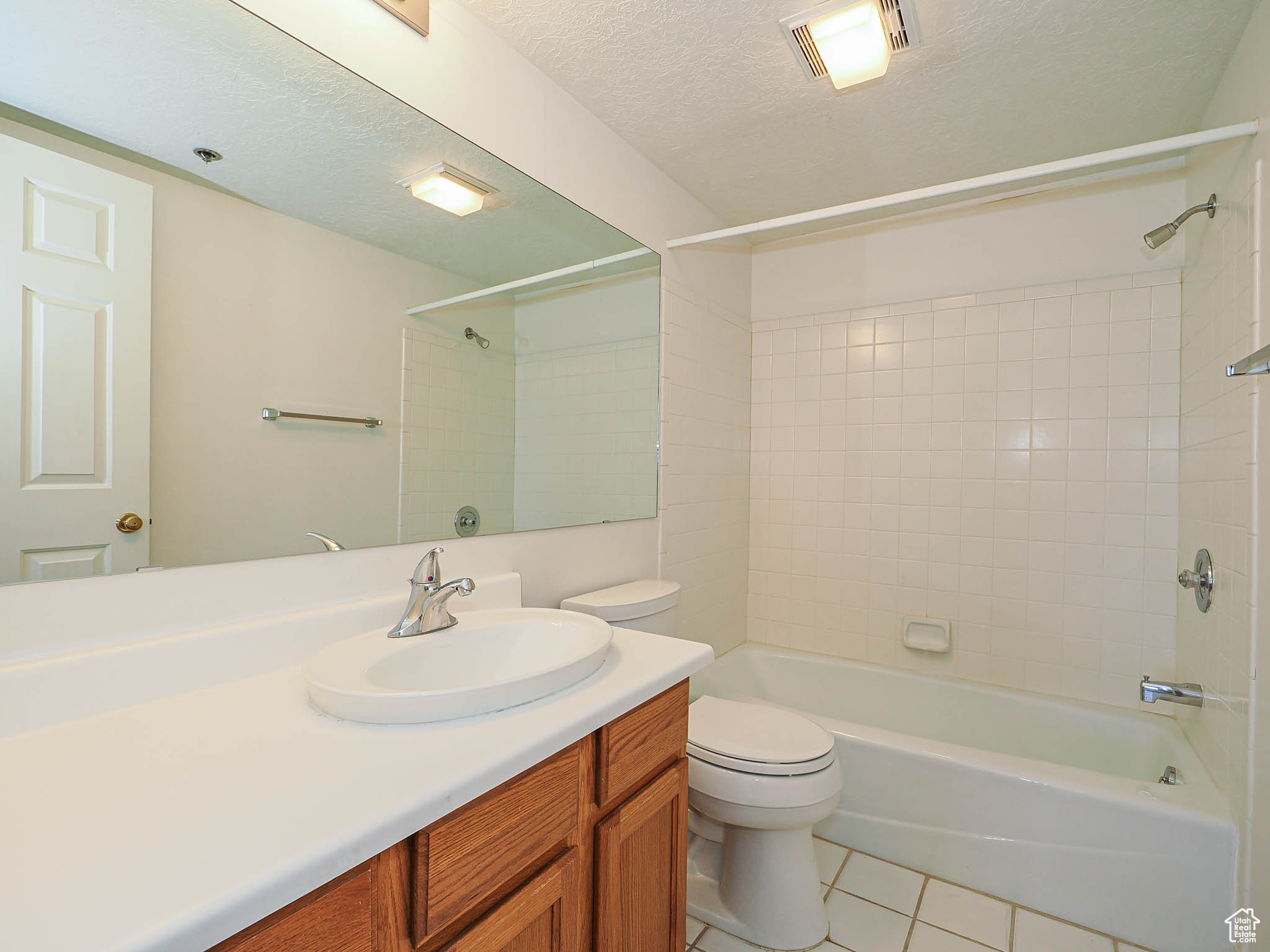 Salt Lake City, Utah, 84108, United States, 2 Bedrooms Bedrooms, ,1 BathroomBathrooms,Residential,For Sale,1805689