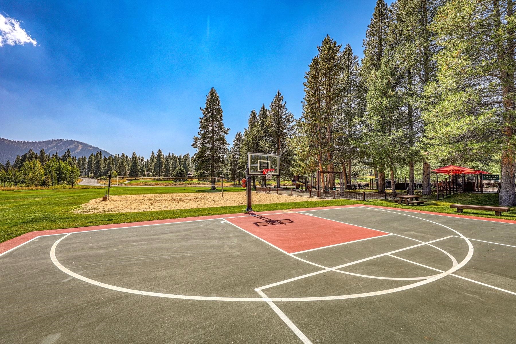  Gorgeous .63 acre Homesite in Truckee