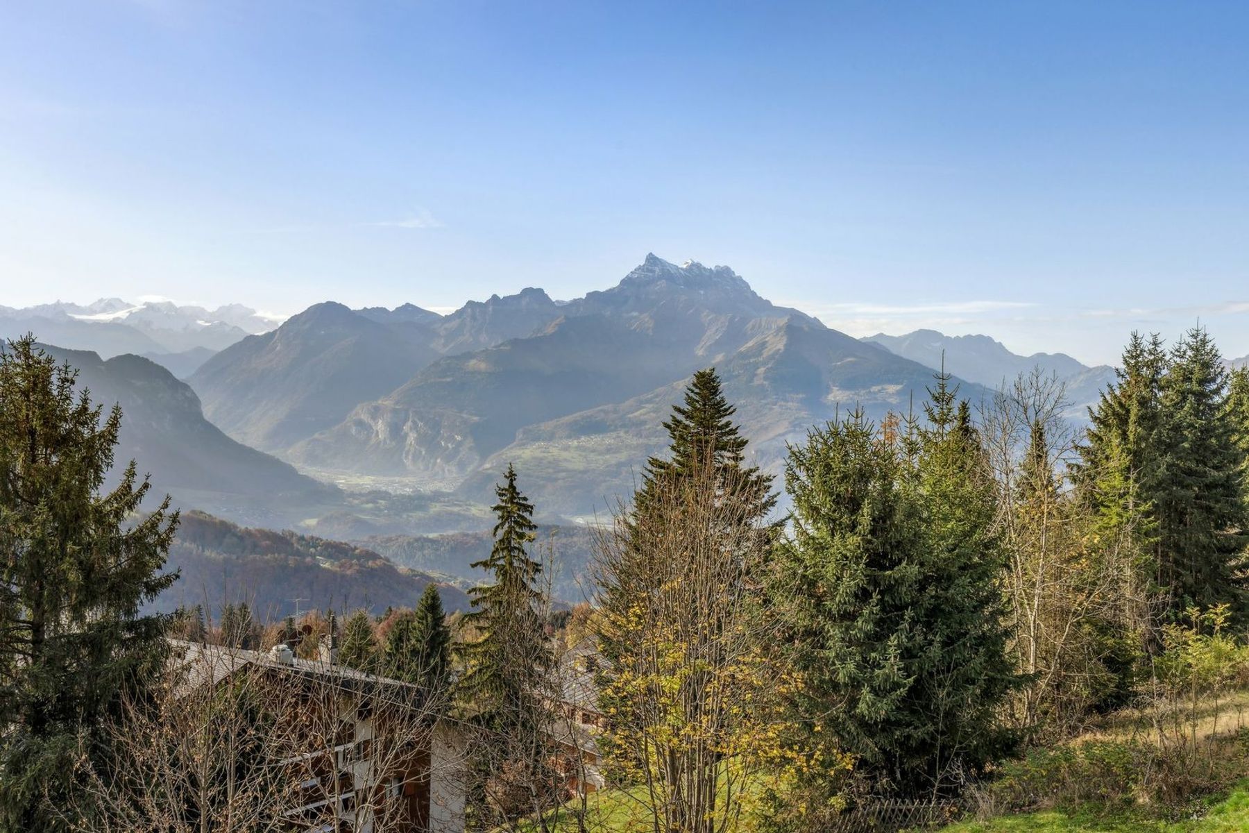  Chalet L