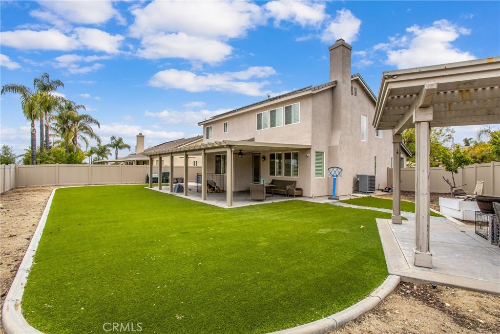 Redlands, California, 92374, United States, 4 Bedrooms Bedrooms, ,2 BathroomsBathrooms,Residential,For Sale,1982377