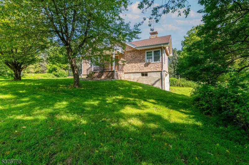 Harmony Twp., New Jersey, 07882, United States, 3 Bedrooms Bedrooms, ,2 BathroomsBathrooms,Residential,For Sale,1912629