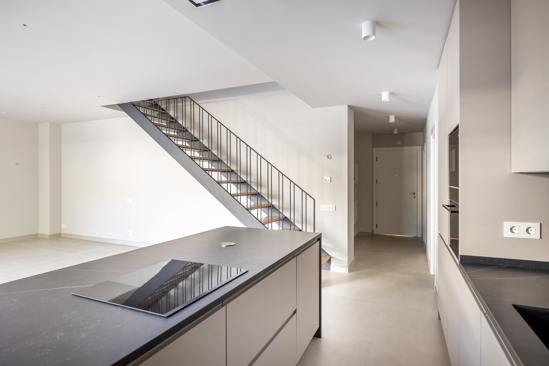 Exclusive duplex with terrace, two parking spaces and storage in Manuel Siurot - 物件實景