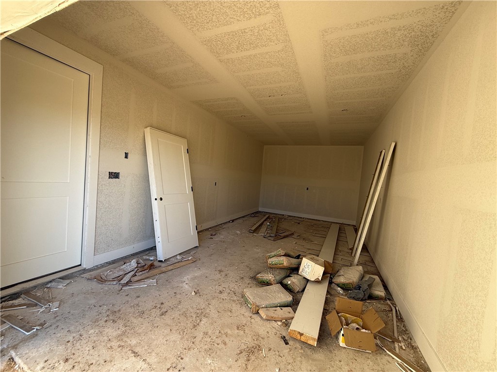 Bryan, Texas, 77808, United States, 4 Bedrooms Bedrooms, ,4 BathroomsBathrooms,Residential,For Sale,1982971