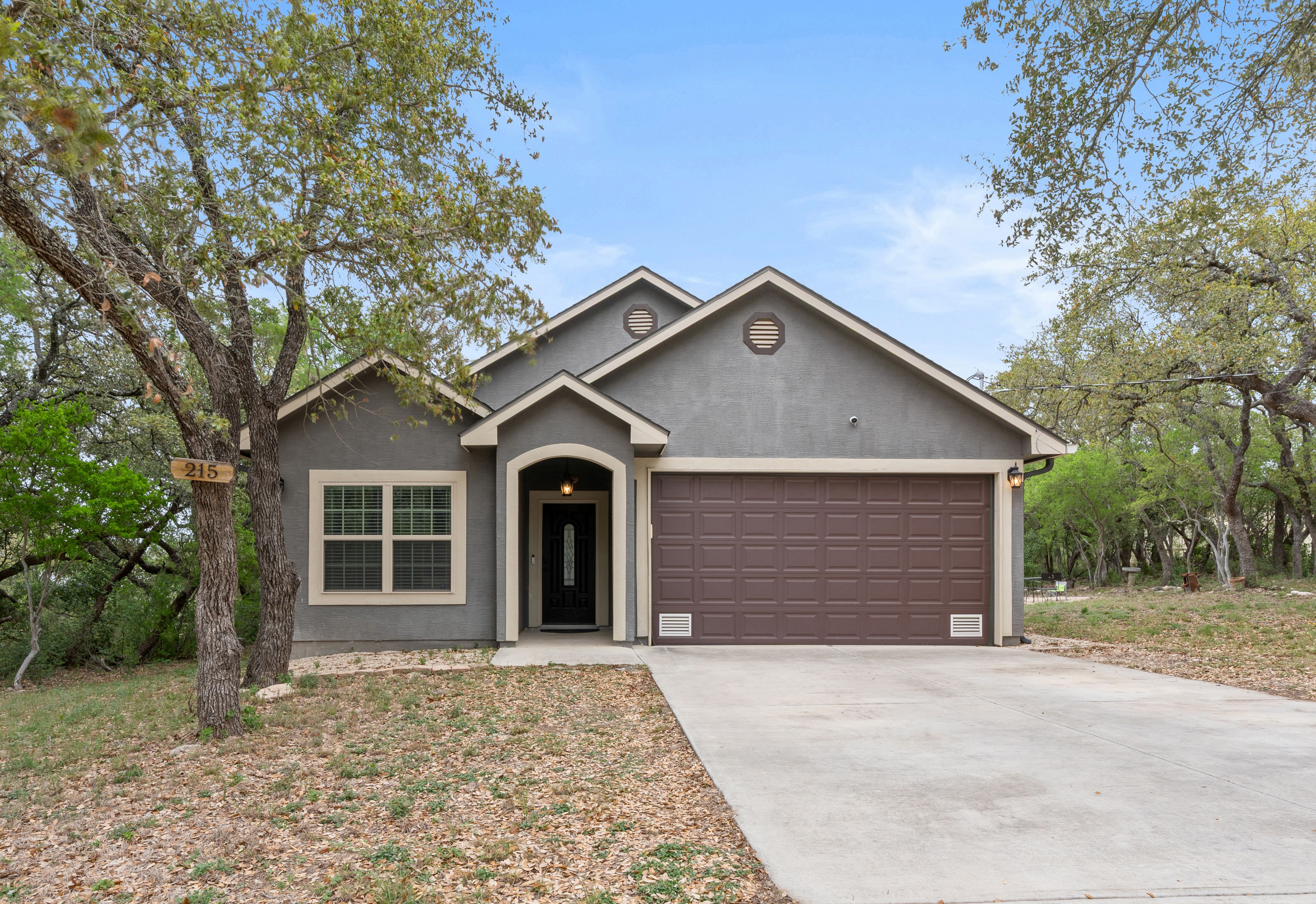  Elevated Living in a Serene Acreage Setting - 物件實景