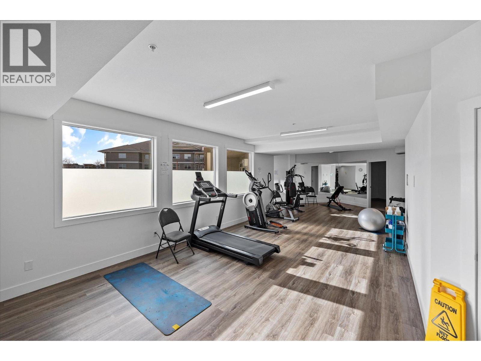 KELOWNA, British Columbia, V1W 5G9, CA, 2 Bedrooms Bedrooms, ,2 BathroomsBathrooms,Residential,For Sale,1961738