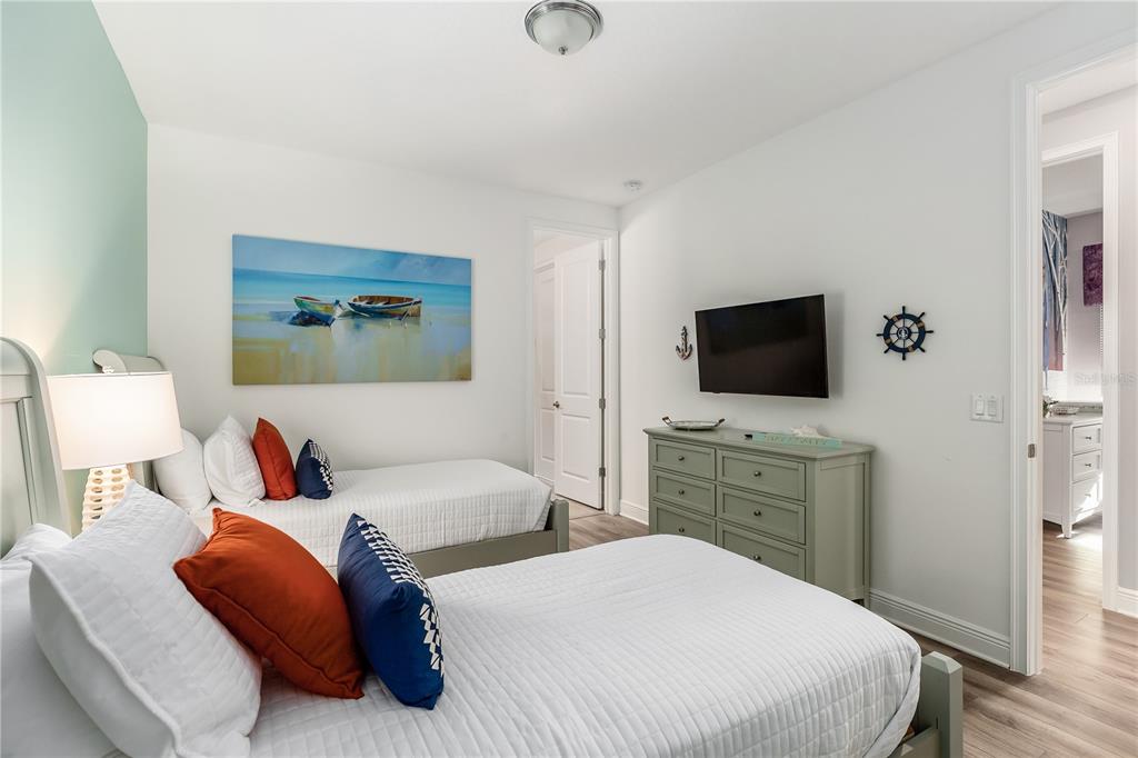 Reunion, Florida, 34747, United States, 6 Bedrooms Bedrooms, ,6 BathroomsBathrooms,Residential,For Sale,1849723