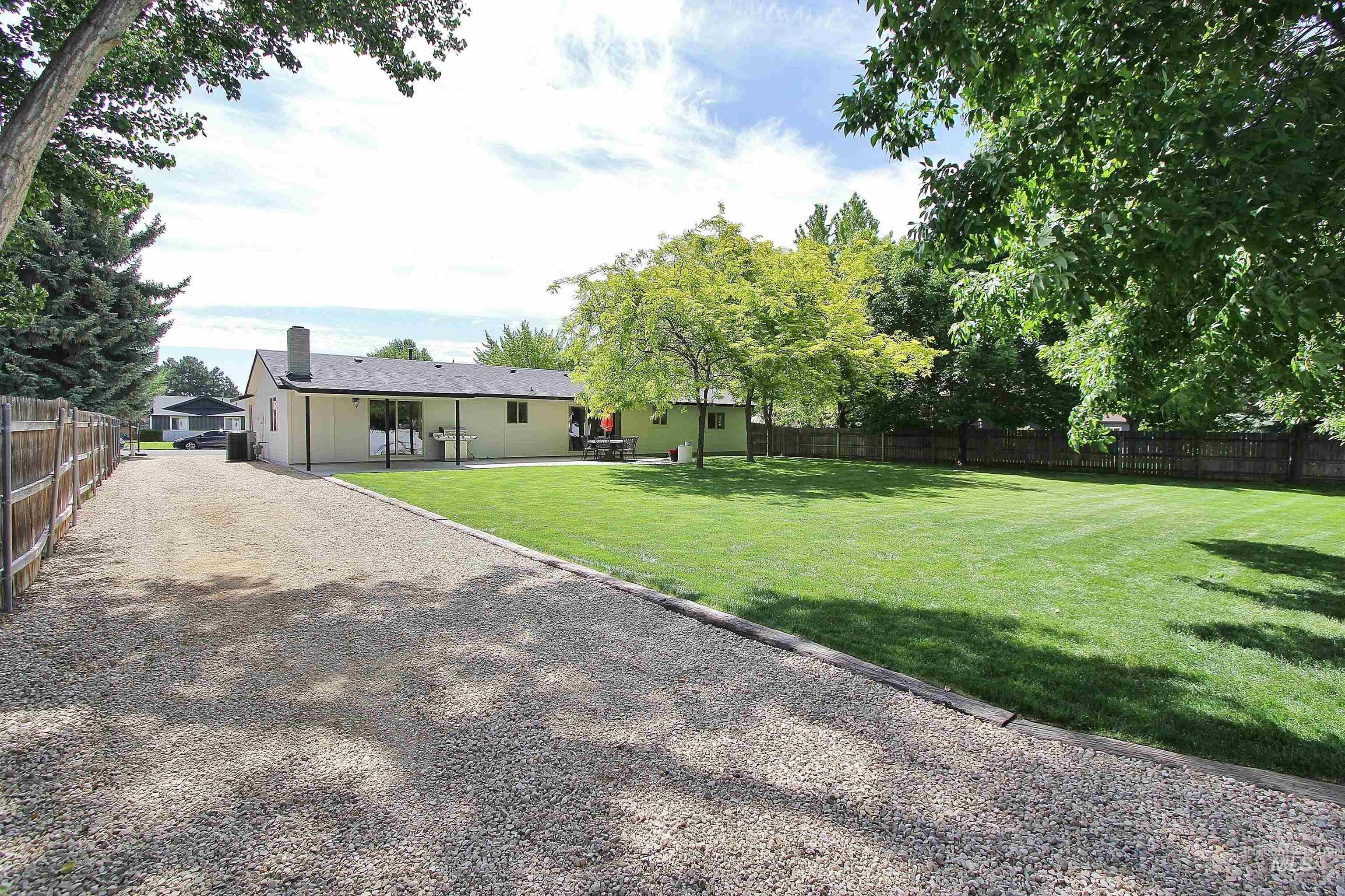 10973 Mohawk Pl, Boise, Idaho, 83709, United States, 5 Bedrooms Bedrooms, ,2 BathroomsBathrooms,Residential,For Sale,10973 Mohawk Pl,1434225