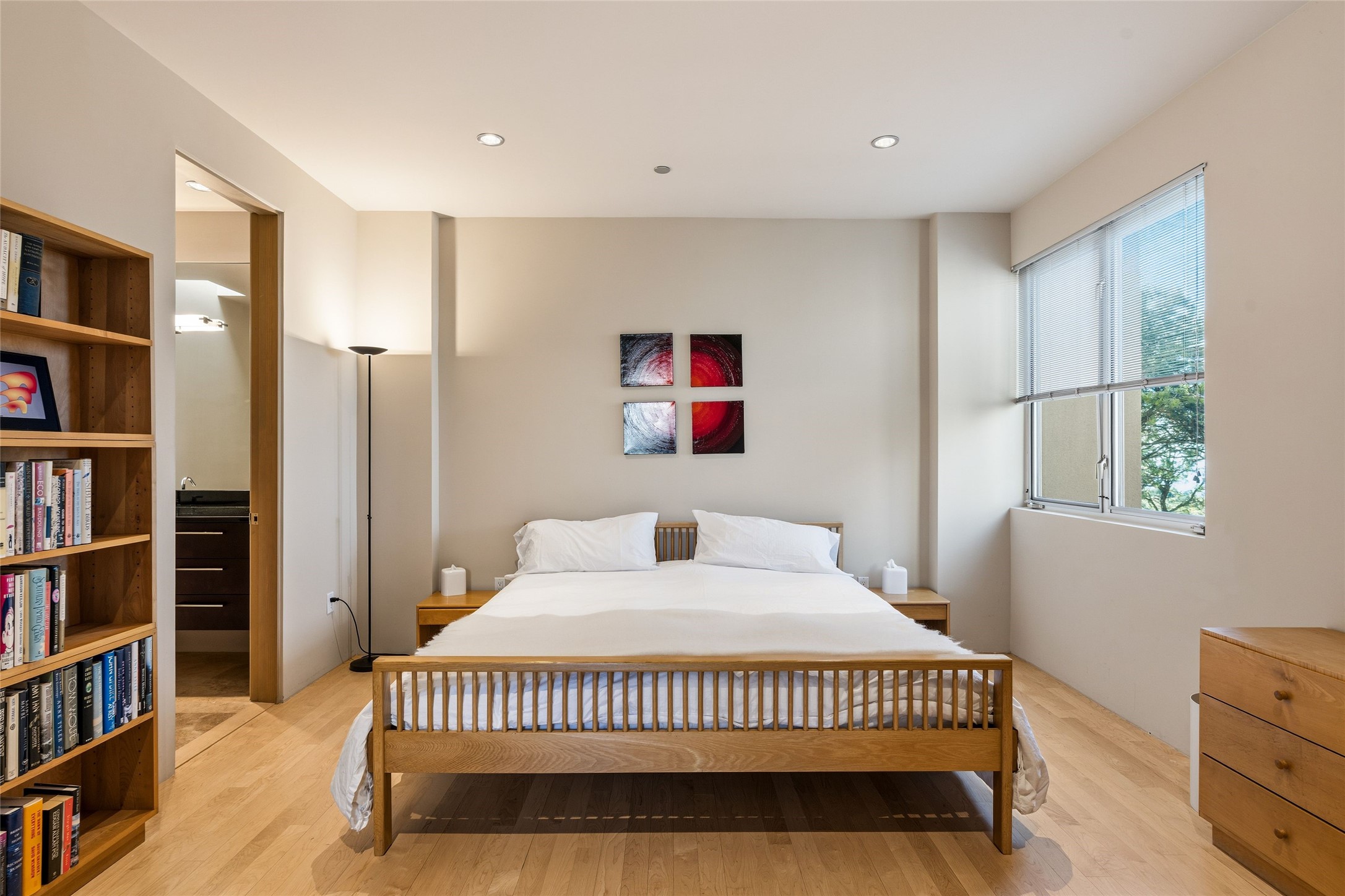  1135 S Summit Drive - 物件實景