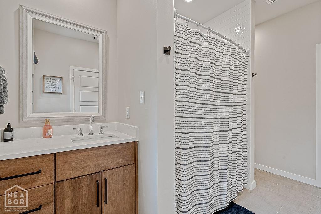 Jonesboro, Arkansas, 72404, United States, ,4 BathroomsBathrooms,Residential,For Sale,1982886