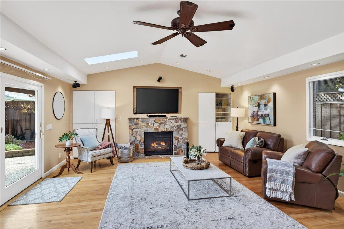 Saratoga, California, 95070, United States, 4 Bedrooms Bedrooms, ,3 BathroomsBathrooms,Residential,For Sale,1992834