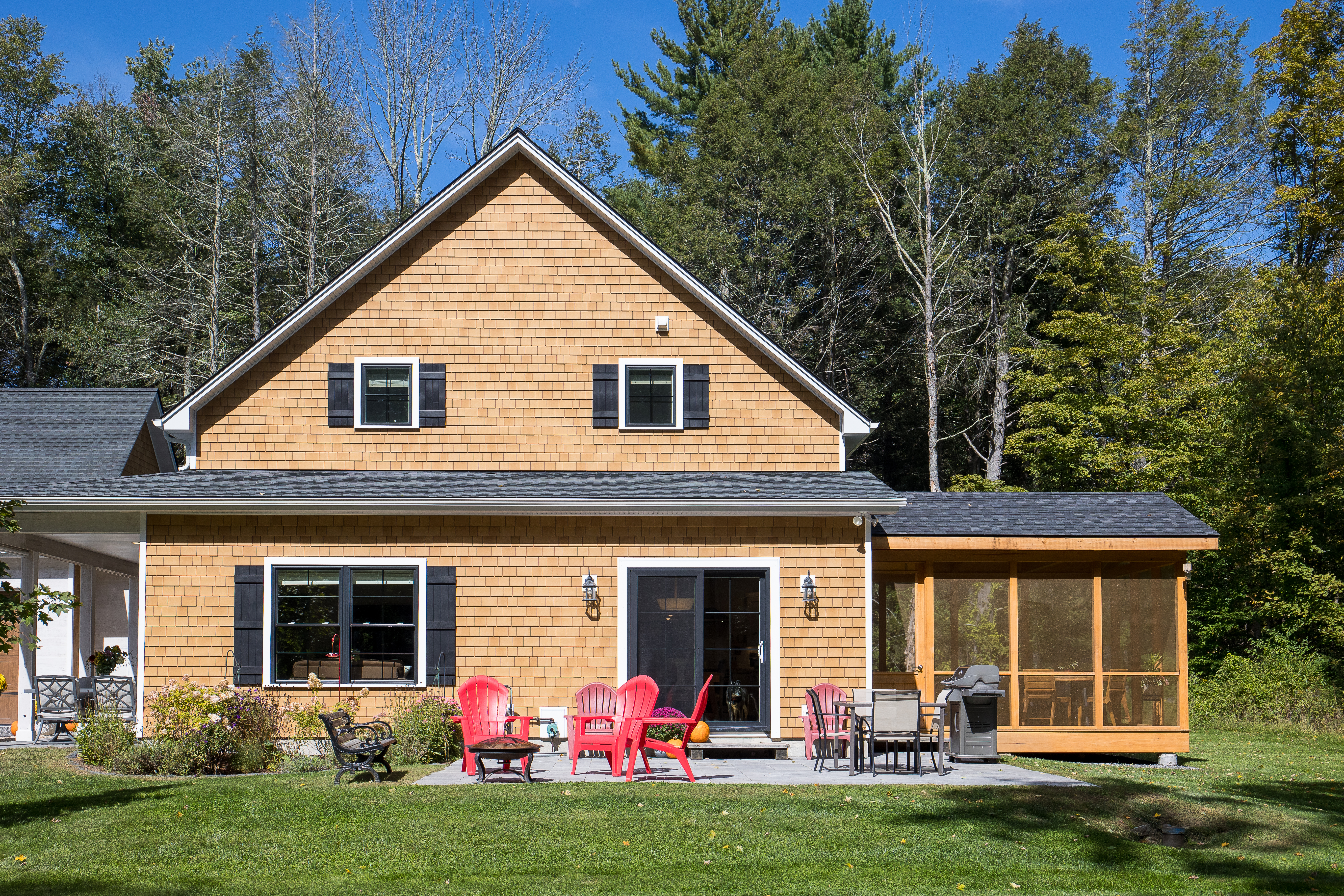  2022 Custom Craftsman: Main-Level Living, In-Law Suite, & Mountain Proximity - 物件實景
