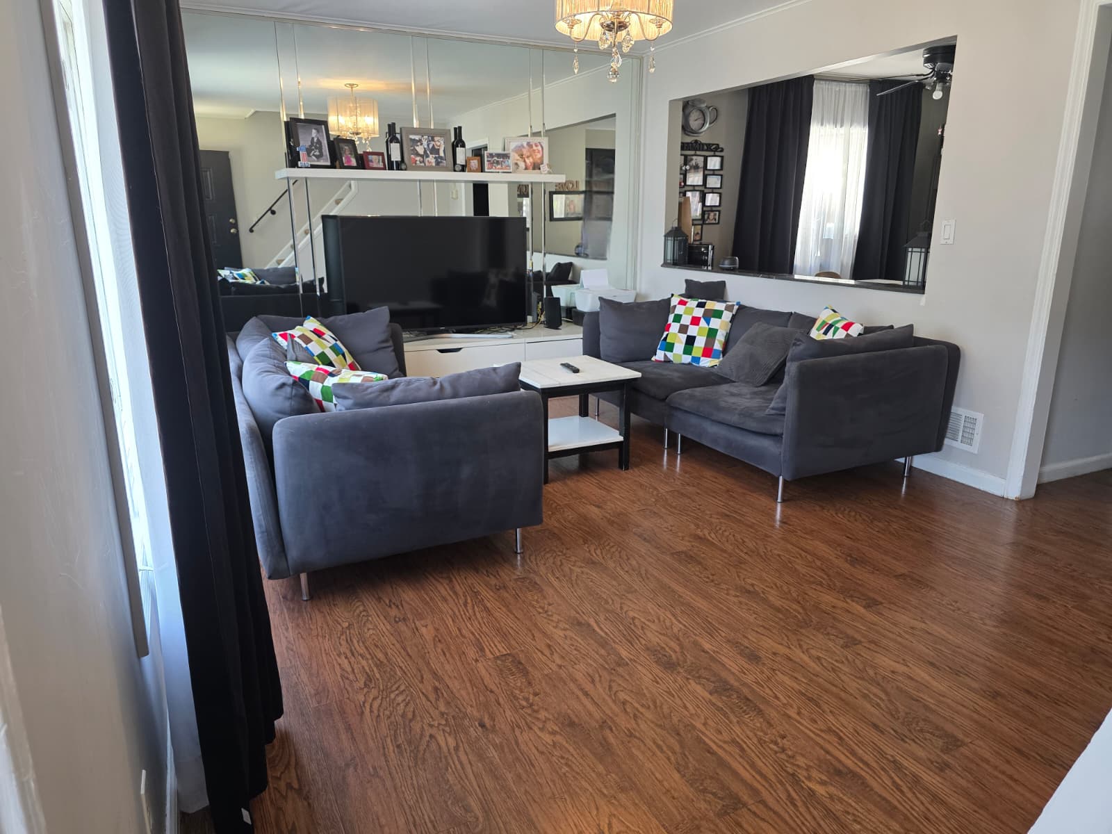 Little Ferry, New Jersey, 07643, United States, 4 Bedrooms Bedrooms, ,2 BathroomsBathrooms,Residential,For Sale,1978073