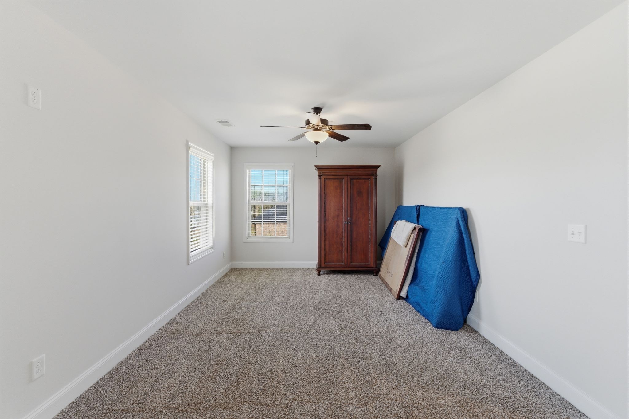  1007 Azalea Ct S, Ashland City, TN, 37015 - 物件實景