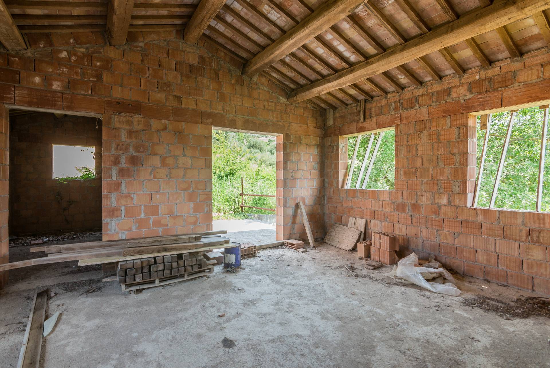 Montelabbate, Pesaro e Urbino, 61025, IT, 4 Bedrooms Bedrooms, ,3 BathroomsBathrooms,Residential,For Sale,1876192