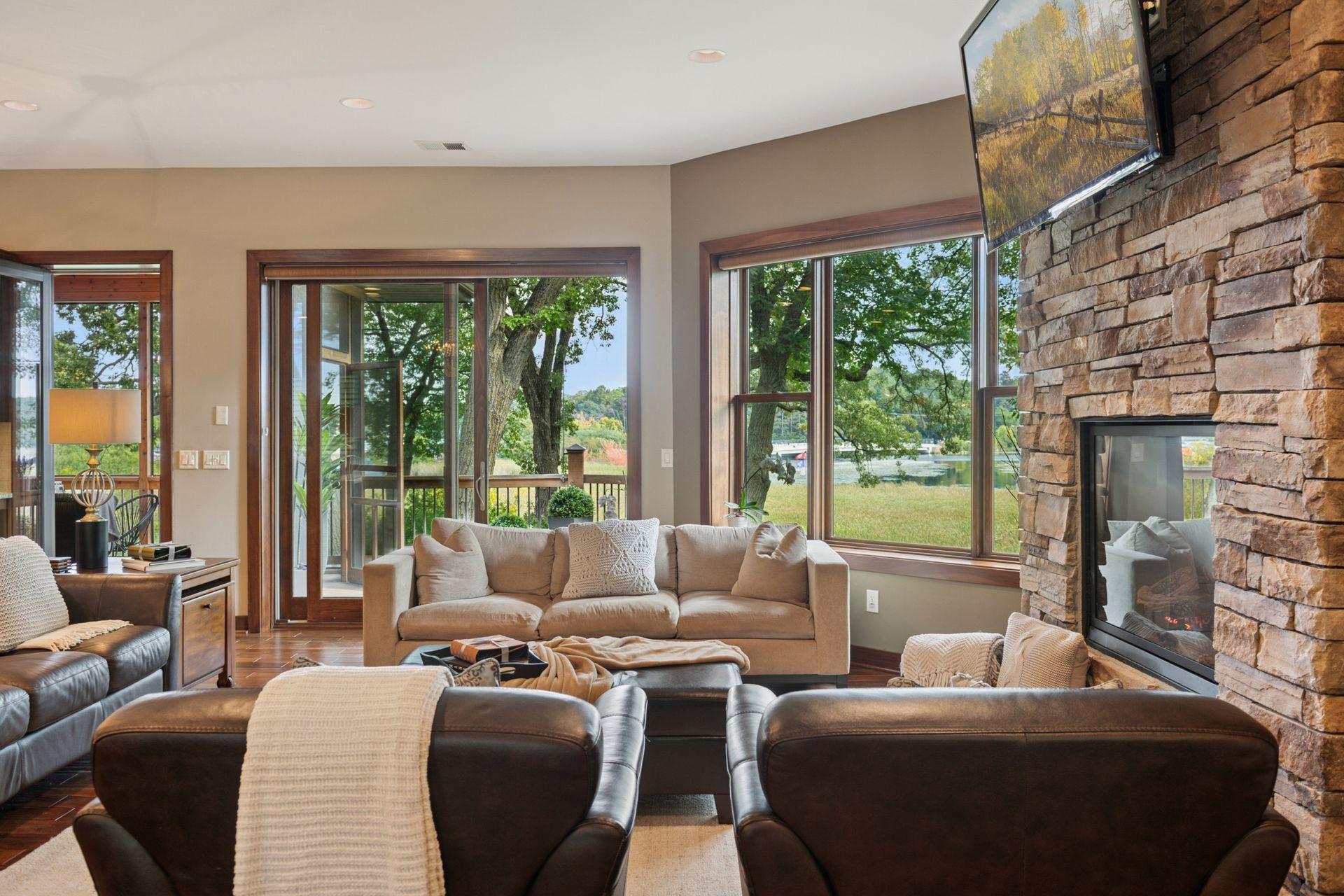 Deephaven, Minnesota, 55331, United States, 4 Bedrooms Bedrooms, ,5 BathroomsBathrooms,Residential,For Sale,1950971