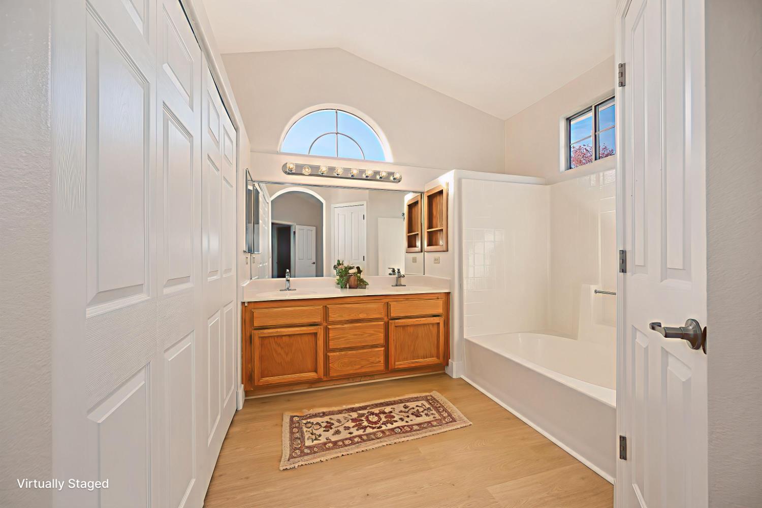 Roseville, California, 95661, United States, 4 Bedrooms Bedrooms, ,3 BathroomsBathrooms,Residential,For Sale,1989245