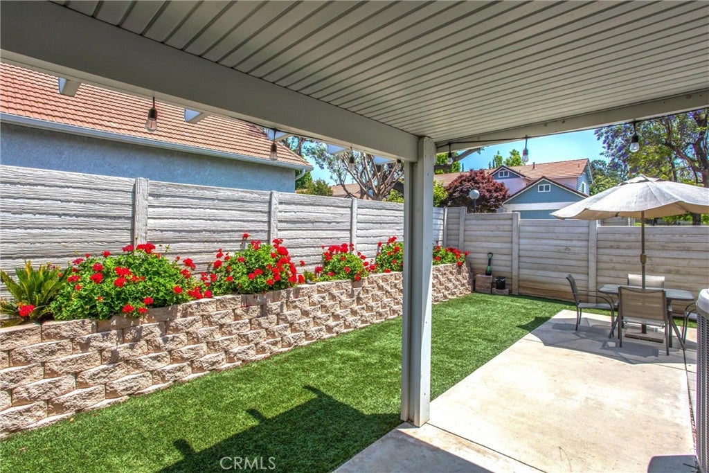 Redlands, California, 92374, United States, 3 Bedrooms Bedrooms, ,2 BathroomsBathrooms,Residential,For Sale,1936879