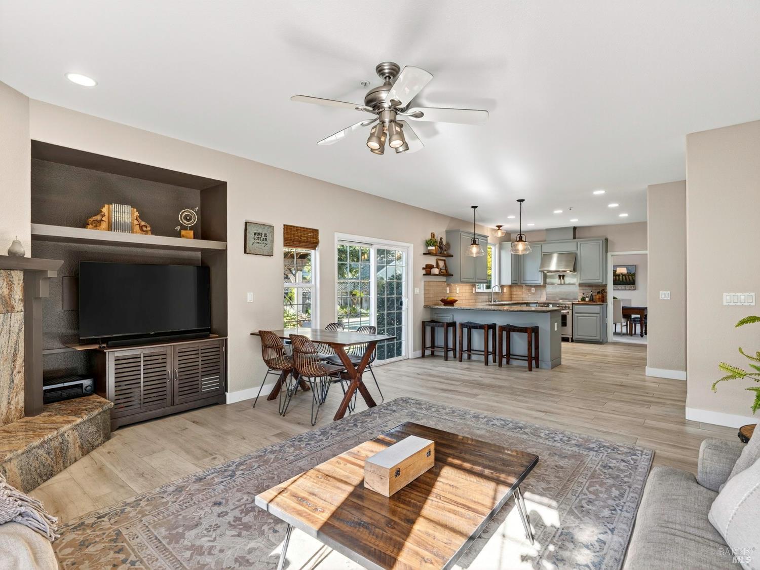 Napa, California, 94558, United States, 4 Bedrooms Bedrooms, ,3 BathroomsBathrooms,Residential,For Sale,1987902