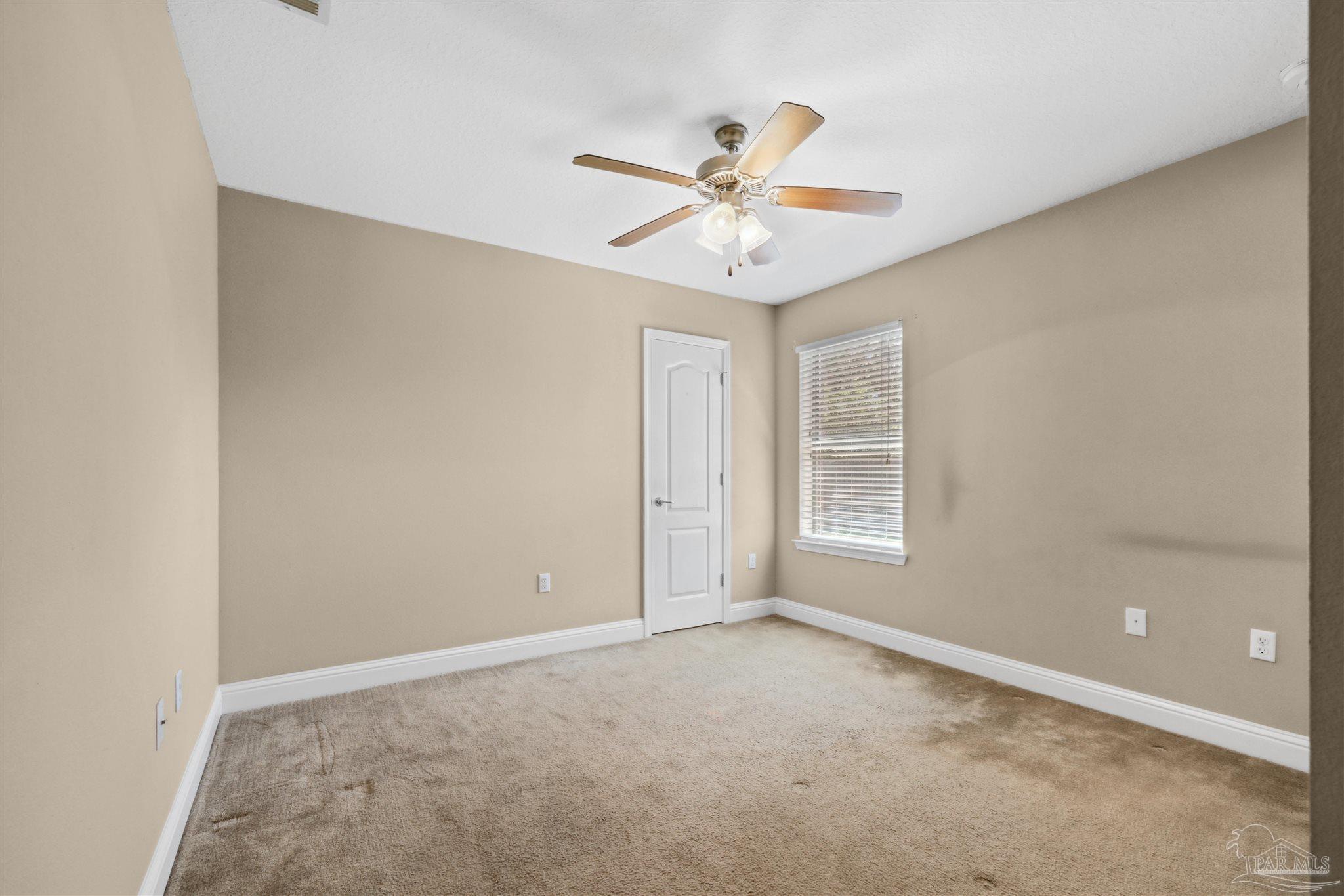 Navarre, Florida, 32566, United States, 4 Bedrooms Bedrooms, ,3 BathroomsBathrooms,Residential,For Sale,1892074