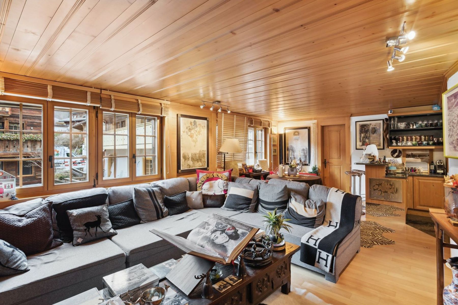  The location On Gstaad