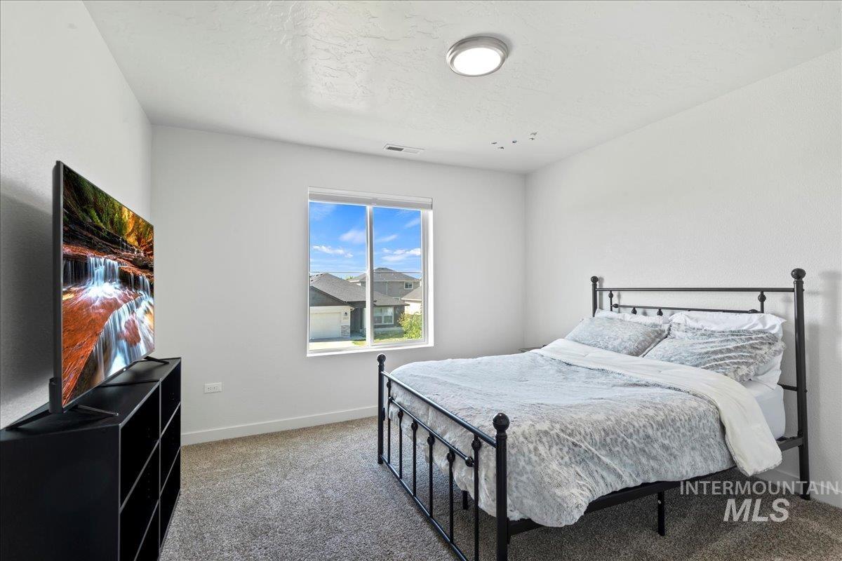 Meridian, Idaho, 83646, United States, 4 Bedrooms Bedrooms, ,3 BathroomsBathrooms,Residential,For Sale,1906214