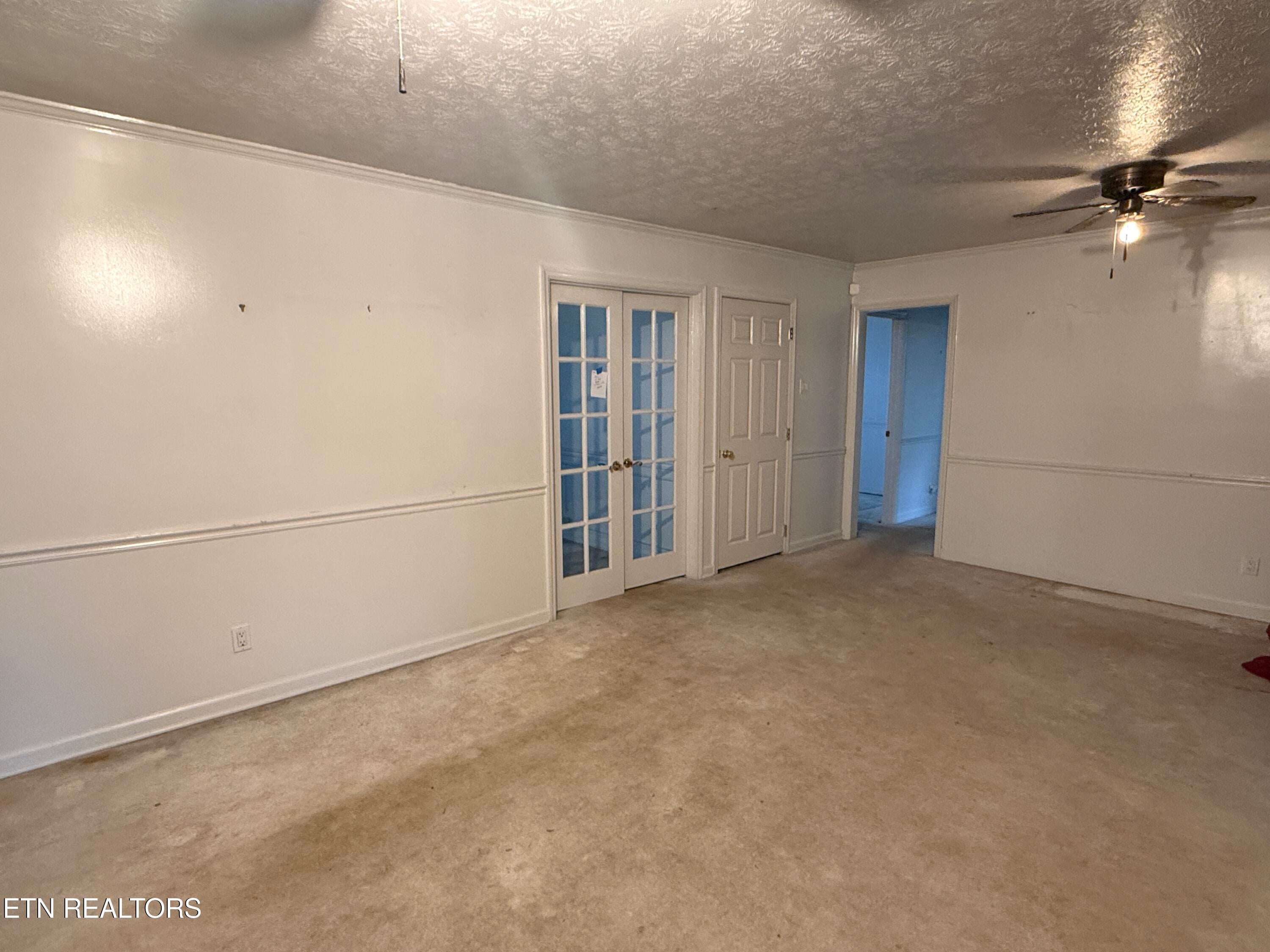 Rockwood, Tennessee, 37854, United States, 4 Bedrooms Bedrooms, ,4 BathroomsBathrooms,Residential,For Sale,1996876