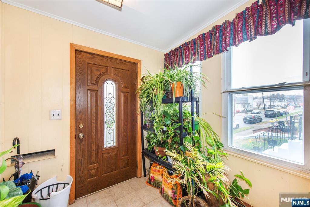 Clifton, New Jersey, 07014, United States, 5 Bedrooms Bedrooms, ,3 BathroomsBathrooms,Residential,For Sale,2000978